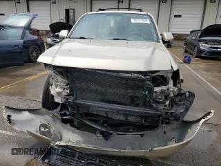 2010 Ford Escape Limited z VIN 1FMCU9EG2AKB77985, wystawiony jako Copart lot #56747655 z przebiegiem 88 362 mil mil oraz Szkoda całkowita • Salvage title. Historia ofert i sprzedaży dostępna na DreamBid. Obrazek 5.
