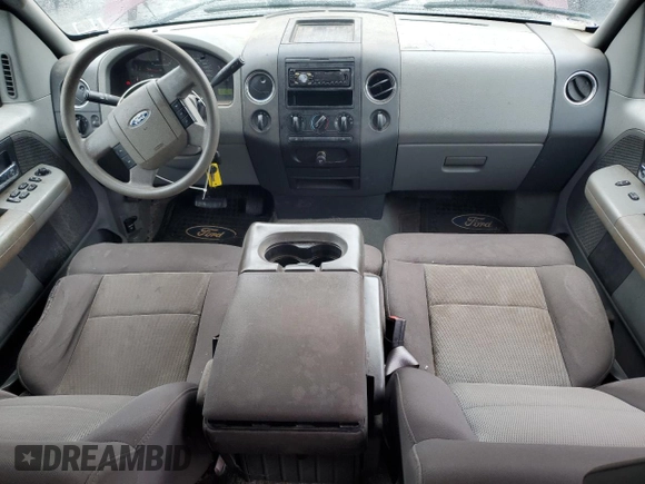 2004 Ford F-150 XLT with VIN 1FTRW14W54KC60057, listed as a Copart auction lot 61029425 with 247,911 mi miles and Clean title. Bid and sale history available at DreamBid. Image 8.