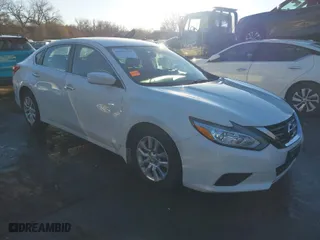 2018 Nissan Altima 2.5 SL with VIN 1N4AL3AP1JC290599, listed as a IAAI auction lot 41011797 with 52,348 mi miles. Bid and sale history available at carsss.com. Image 1.