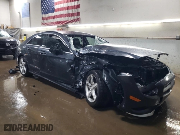 2015 Mercedes-Benz CLS 400 with VIN WDDLJ6HB0FA145504, listed as a Copart auction lot 86002954 with 69,568 mi miles and Salvage title. Bid and sale history available at DreamBid. Image 4.