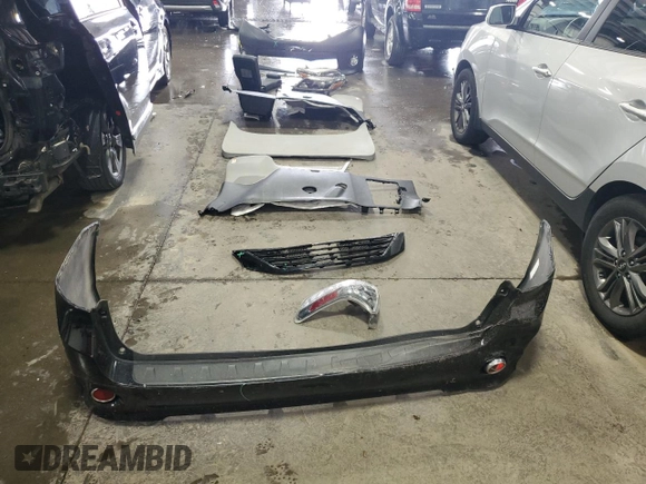 2017 Toyota Sienna SE with VIN 5TDXZ3DC2HS868309, listed as a Copart auction lot 61146885 with 108,510 mi miles and Salvage title. Bid and sale history available at DreamBid. Image 13.