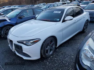 2019 Alfa Romeo Giulia Ti z VIN ZARFANBN0K7608050, wystawiony jako Copart lot #89119965 z przebiegiem 80 559 mil mil oraz Szkoda całkowita • Salvage title. Historia ofert i sprzedaży dostępna na DreamBid. Obrazek 1.