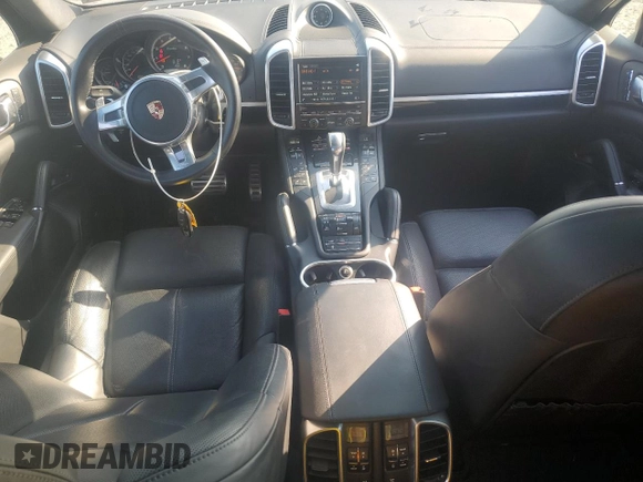 2014 Porsche Cayenne Turbo with VIN WP1AC2A25ELA81007, listed as a Copart auction lot 62140075 with 60,211 mi miles and Salvage title. Bid and sale history available at DreamBid. Image 8.