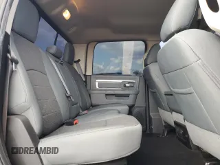 2019 Ram 1500 Big Horn z VIN 1C6RR7TT4KS695769, wystawiony jako Copart lot #43928175 z przebiegiem 85 304 mil mil oraz Szkoda całkowita • Salvage title. Historia ofert i sprzedaży dostępna na DreamBid. Obrazek 10.