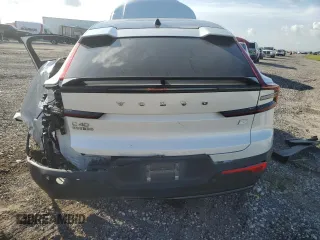 2023 Volvo C40 Recharge Pure Electric Ultimate with VIN YV4ED3GM0P2048887, listed as a Copart auction lot 63490724 with 23,045 mi miles and Salvage Title. Bid and sale history available at carsss.com. Image 6.