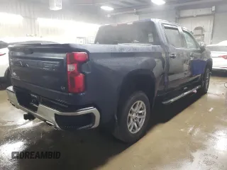 2021 Chevrolet Silverado 1500 LT with VIN 1GCUYDET4MZ393278, listed as a Copart auction lot 84419374 with 47,050 mi miles and Salvage Title. Bid and sale history available at carsss.com. Image 3.