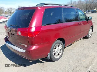 2006 Toyota Sienna LE with VIN 5TDBA23C46S060554, listed as a IAAI auction lot 41791667 with 286,359 mi miles. Bid and sale history available at carsss.com. Image 4.