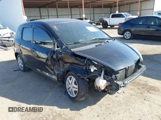 2008 Honda Fit z VIN JHMGD37458S070802, wystawiony jako IAAI lot #41568341 z przebiegiem 174 401 mil mil oraz . Historia ofert i sprzedaży dostępna na DreamBid. Obrazek 1.