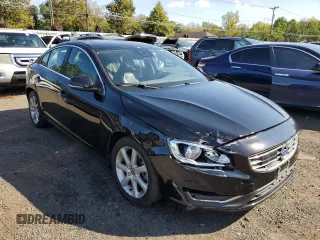 2016 Volvo S60 T5 Drive-E Premier with VIN YV126MFK2G2409455, listed as a Copart auction lot 69952983 with 90,853 mi miles. Bid and sale history available at carsss.com. Image 4.