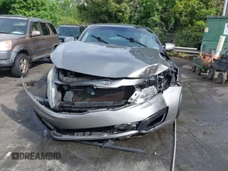 2013 Kia Optima EX z VIN 5XXGN4A71DG130926, wystawiony jako IAAI lot #42080433 z przebiegiem 197 900 mil mil oraz . Historia ofert i sprzedaży dostępna na DreamBid. Obrazek 12.