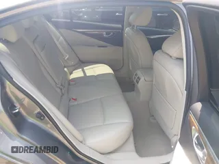 2019 Infiniti Q50 Luxe with VIN JN1EV7AP2KM518024, listed as a IAAI auction lot 42396562 with 72,030 mi miles and . Bid and sale history available at DreamBid. Image 8.