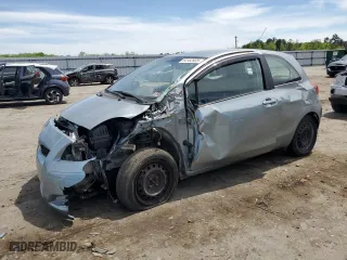 2009 Toyota Yaris with VIN JTDJT903095261798, listed as a Copart auction lot 54152805 with 138,246 mi miles and Clean Title. Bid and sale history available at carsss.com. Image 1.