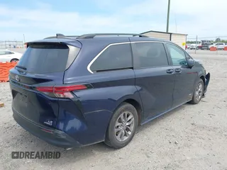 2021 Toyota Sienna LE z VIN 5TDKRKEC4MS024401, wystawiony jako IAAI lot #42043932 z przebiegiem 37 417 mil mil oraz . Historia ofert i sprzedaży dostępna na DreamBid. Obrazek 4.