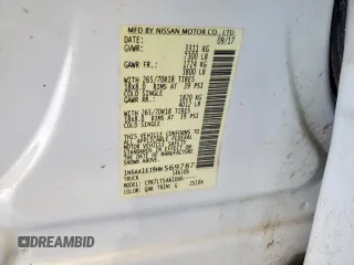 2017 Nissan Titan SV z VIN 1N6AA1EJ9HN569787, wystawiony jako Copart lot #59105715 z przebiegiem 116 332 mil mil oraz Czysty tytuł • Clean title. Historia ofert i sprzedaży dostępna na DreamBid. Obrazek 12.