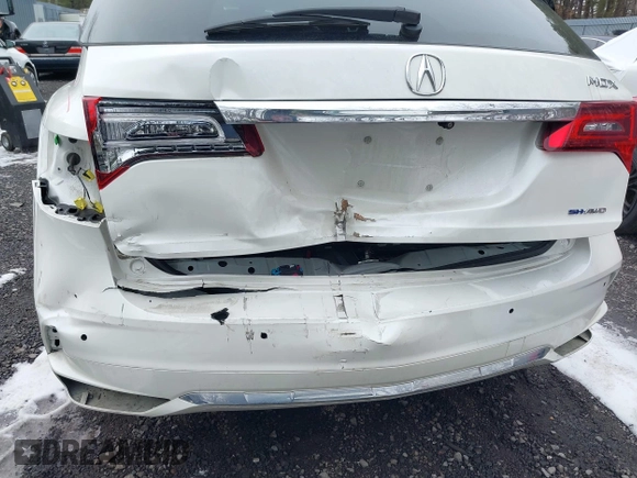 2019 Acura MDX Sport Hybrid w/Advance Pkg with VIN 5J8YD7H77KL000596, listed as a IAAI auction lot 41540974 with 89,378 mi miles. Bid and sale history available at carsss.com. Image 6.