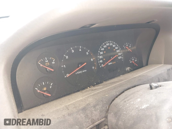 2001 Jeep Grand Cherokee Laredo with VIN 1J4GW48N91C644952, listed as a IAAI auction lot 40825099 with Not provided miles and . Bid and sale history available at DreamBid. Image 7.