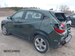 2018 Honda HR-V LX with VIN 3CZRU6H31JM703564, listed as a IAAI auction lot 41864645 with 123,652 mi miles. Bid and sale history available at carsss.com. Image 3.