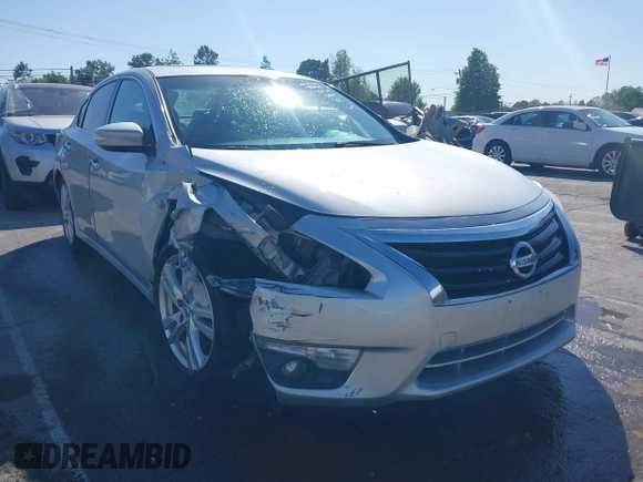 2013 Nissan Altima SV with VIN 1N4BL3AP0DN567224, listed as a IAAI auction lot 42043664 with 150,118 mi miles and . Bid and sale history available at carsss.com. Image 6.