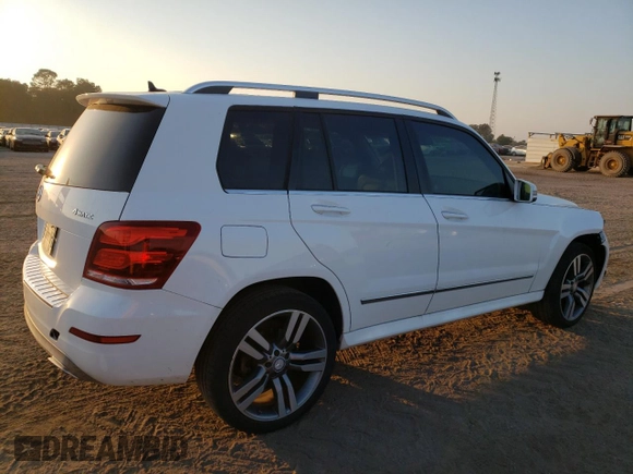 2015 Mercedes-Benz GLK 350 with VIN WDCGG8JB3FG422850, listed as a Copart auction lot 78079224 with 67,735 mi miles and Salvage Title. Bid and sale history available at DreamBid. Image 3.
