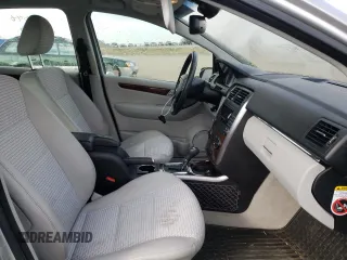 2006 Mercedes-Benz B Electric Drive with VIN WDDFH33X86J040882, listed as a Copart auction lot 87832075 with 110,696 mi miles and Salvage Title. Bid and sale history available at DreamBid. Image 5.