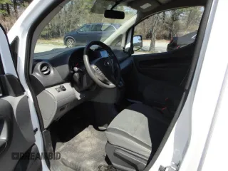 2018 Nissan NV200 SV с VIN 3N6CM0KN9JK705008, выставлен на аукционе Copart как лот 60343955 с пробегом 69 500 миль миль и Списание • Salvage title. История ставок и продаж доступна на DreamBid. Изображение 5.