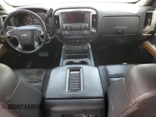 2018 Chevrolet Silverado 3500HD LTZ z VIN 1GC4K0EYXJF290952, wystawiony jako Copart lot #51465495 z przebiegiem Nie podano mil oraz Tytuł czysty. Historia ofert i sprzedaży dostępna na DreamBid. Obrazek 8.