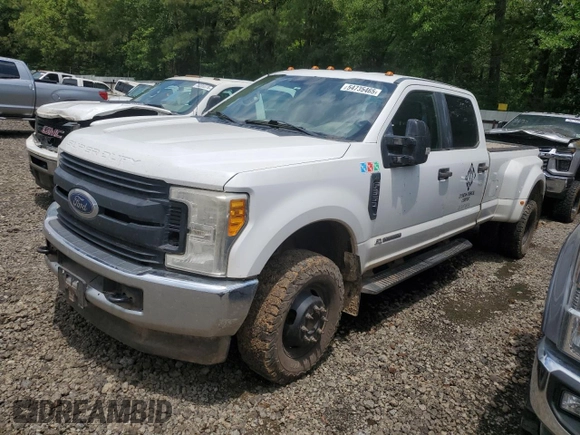 2017 Ford F-350 Lariat с VIN 1FT8W3DT7HEE94962, выставлен на аукционе Copart как лот 54735465 с пробегом 293 552 миль миль и Чистый • Clean title. История ставок и продаж доступна на DreamBid. Изображение 1.