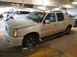 2004 Cadillac Escalade EXT z VIN 3GYEK62N04G145188, wystawiony jako Copart lot #88685905 z przebiegiem Nie podano mil oraz Szkody całkowita. Historia ofert i sprzedaży dostępna na DreamBid. Obrazek 1.