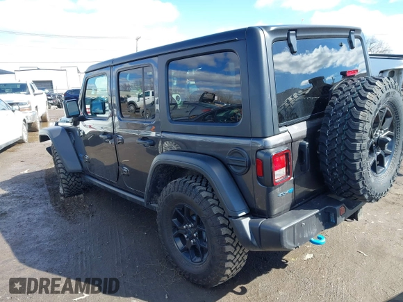 2024 Jeep Wrangler Willys z VIN 1C4RJXN61RW322456, wystawiony jako IAAI lot #41747226 z przebiegiem 2 043 mil mil oraz . Historia ofert i sprzedaży dostępna na DreamBid. Obrazek 3.