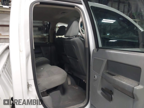 2008 Dodge 1500 SLT with VIN 1D7HU18NX8J120235, listed as a IAAI auction lot 41848707 with 168,281 mi miles. Bid and sale history available at carsss.com. Image 8.