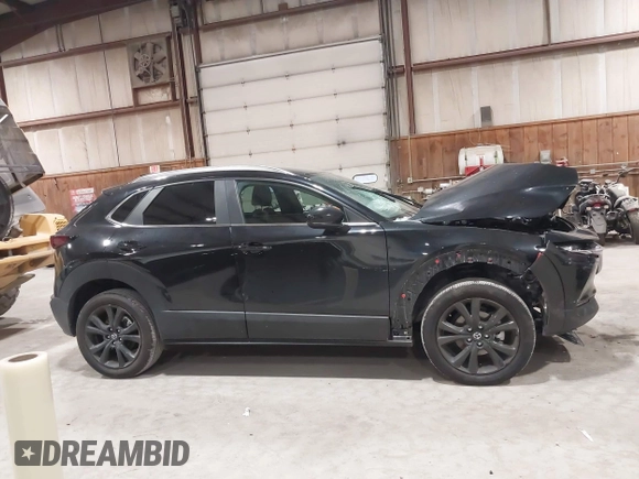 2025 Mazda CX-30 S Select Sport with VIN 3MVDMBBM2SM755621, listed as a IAAI auction lot 41945799 with 2,401 mi miles and . Bid and sale history available at DreamBid. Image 14.