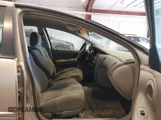 2002 Dodge Intrepid SE z VIN 2B3HD46R92H314007, wystawiony jako IAAI lot #42401806 z przebiegiem 155 105 mil mil oraz . Historia ofert i sprzedaży dostępna na DreamBid. Obrazek 5.