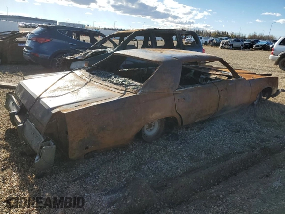 1978 Chrysler New Yorker z VIN CS43N8C141001, wystawiony jako Copart lot #75921724 z przebiegiem Nie podano mil oraz Nie do naprawy. Historia ofert i sprzedaży dostępna na DreamBid. Obrazek 3.