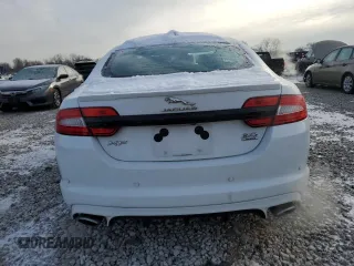 2015 Jaguar XF V6 Portfolio with VIN SAJWJ0FF5F8U62617, listed as a Copart auction lot 42357575 with 59,924 mi miles and Salvage Title. Bid and sale history available at carsss.com. Image 6.