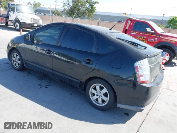 2007 Toyota Prius z VIN JTDKB20U977643711, wystawiony jako IAAI lot #42411905 z przebiegiem 112 362 mil mil oraz . Historia ofert i sprzedaży dostępna na DreamBid. Obrazek 3.