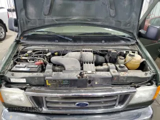 2005 Ford Econoline Passenger XL with VIN 1FBNE31L75HB26371, listed as a Copart auction lot 53566155 with 219,769 mi miles and Clean Title. Bid and sale history available at carsss.com. Image 12.