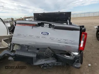 2023 Ford Super Duty F-450 DRW XL with VIN 1FT8W4DT1PEC19219, listed as a Copart auction lot 71371434 with 91,722 mi miles and Salvage Title. Bid and sale history available at carsss.com. Image 6.
