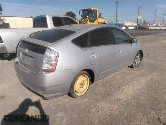 2008 Toyota Prius with VIN JTDKB20UX83359593, listed as a IAAI auction lot 38121936 with 211,754 mi miles and . Bid and sale history available at DreamBid. Image 4.