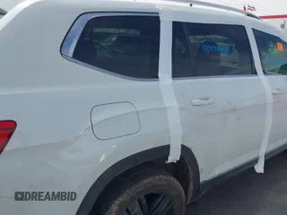 2019 Volkswagen Atlas SEL Premium z VIN 1V2NR2CA2KC530661, wystawiony jako IAAI lot #42033779 z przebiegiem Nie podano mil oraz . Historia ofert i sprzedaży dostępna na DreamBid. Obrazek 6.