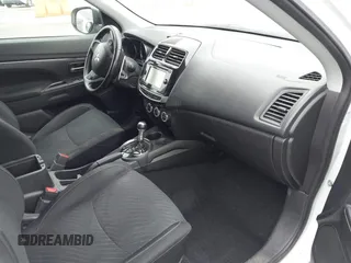 2015 Mitsubishi Outlander GT z VIN 4A4AP4AWXFE046790, wystawiony jako IAAI lot #42420600 z przebiegiem 59 096 mil mil oraz . Historia ofert i sprzedaży dostępna na DreamBid. Obrazek 5.