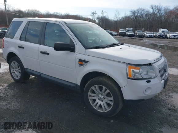 2008 Land Rover LR2 SE z VIN SALFS24N18H044567, wystawiony jako IAAI lot #41863429 z przebiegiem 156 669 mil mil oraz . Historia ofert i sprzedaży dostępna na DreamBid. Obrazek 1.