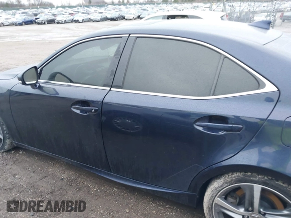 2017 Lexus IS 300 z VIN JTHCM1D27H5018978, wystawiony jako IAAI lot #38389583 z przebiegiem 61 329 mil mil oraz . Historia ofert i sprzedaży dostępna na DreamBid. Obrazek 14.