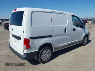 2016 Nissan NV200 S z VIN 3N6CM0KN2GK697987, wystawiony jako IAAI lot #41784747 z przebiegiem Nie podano mil oraz . Historia ofert i sprzedaży dostępna na DreamBid. Obrazek 4.