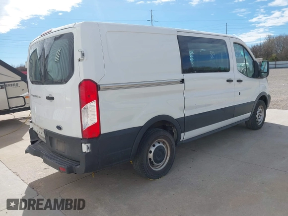 2019 Ford Transit with VIN 1FTYE1YM5KKB72601, listed as a IAAI auction lot 41799922 with 113,502 mi miles. Bid and sale history available at carsss.com. Image 4.