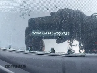 2016 Volkswagen Tiguan S z VIN WVGAV7AX4GW559726, wystawiony jako IAAI lot #42143748 z przebiegiem 78 069 mil mil oraz . Historia ofert i sprzedaży dostępna na DreamBid. Obrazek 9.