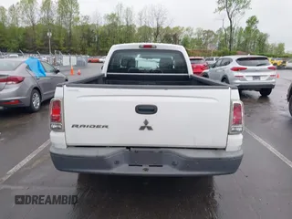 2007 Mitsubishi Raider LS with VIN 1Z7HC22K87S217299, listed as a IAAI auction lot 41983047 with 147,721 mi miles. Bid and sale history available at carsss.com. Image 16.