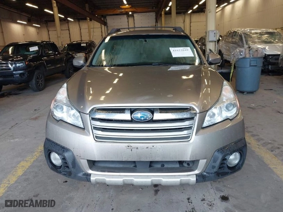 2014 Subaru Outback 2.5i Premium with VIN 4S4BRBCC6E3323986, listed as a IAAI auction lot 41622049 with 130,662 mi miles. Bid and sale history available at carsss.com. Image 12.
