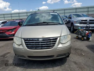 2006 Chrysler Town & Country LWB Limited with VIN 2A8GP64L56R660964, listed as a Copart auction lot 66865464 with 281,895 mi miles and Salvage Title. Bid and sale history available at carsss.com. Image 5.