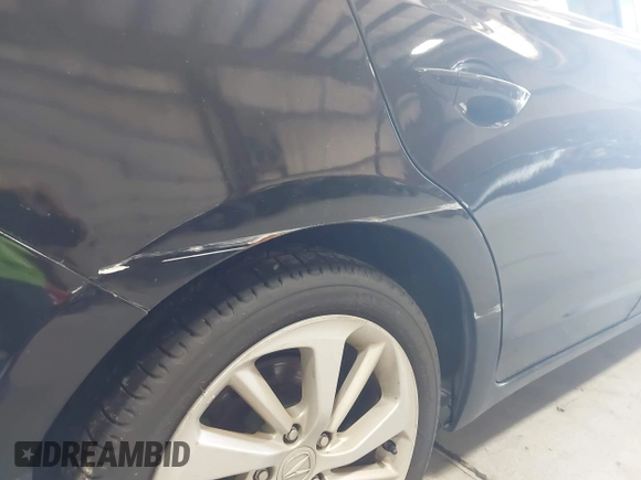 2018 Acura ILX with VIN 19UDE2F37JA008268, listed as a IAAI auction lot 42796989 with 91,044 mi miles and . Bid and sale history available at DreamBid. Image 6.