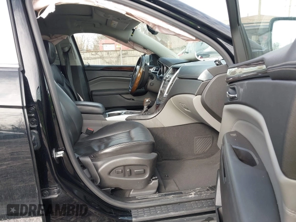 2010 Cadillac SRX Luxury Collection with VIN 3GYFNAEY9AS621998, listed as a IAAI auction lot 41686278 with 84,408 mi miles. Bid and sale history available at carsss.com. Image 5.